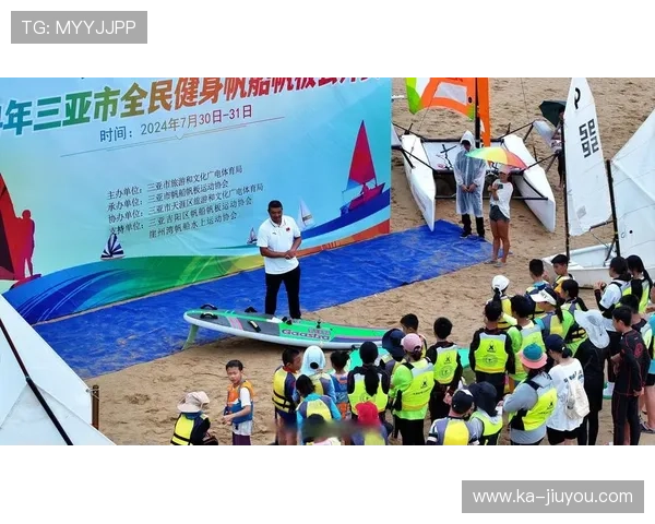世界帆板公开赛中国队在恶劣海况下展现心理素质